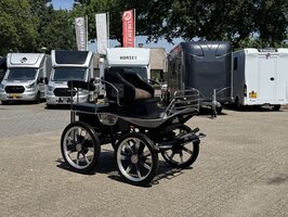 1Sp. Recreatiewagen Leon Cob/Paard 