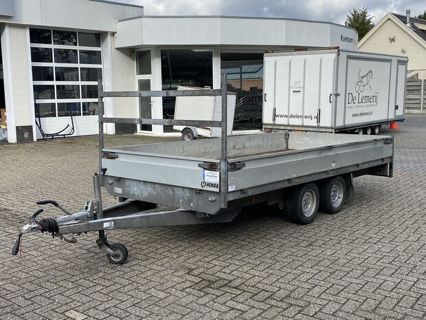 Henra Plateauwagen 2700kg 405x180