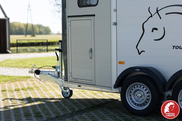 Cheval Libert&eacute; Touring Jumping Iron Grey