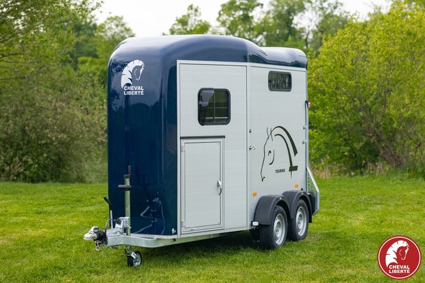 Cheval Libert&eacute; Touring Jumping Navy Blue