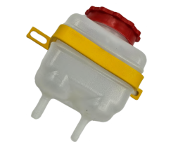 Brake fluid reservoir with 2 outlets