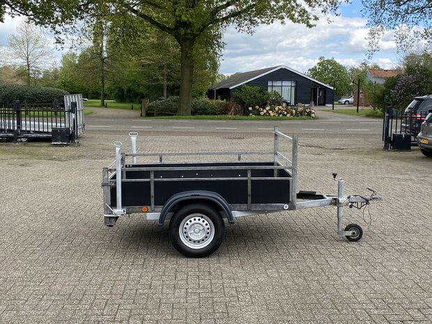 Enkelas Bakwagen Aanhangwagen