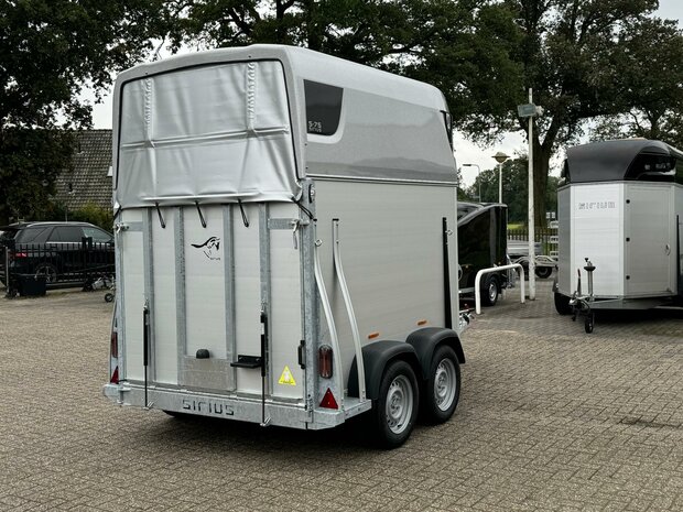 Sirius S75 Zadelkamer 2 Paards VERKOCHT