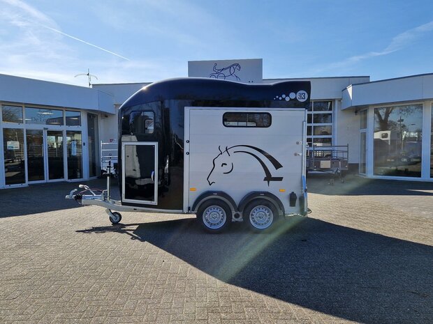 Cheval Libert&eacute; Gold 3 Trailer Zadelkamer 2 Paards 