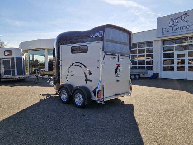 Cheval Libert&eacute; Gold 3 Trailer Zadelkamer 2 Paards 