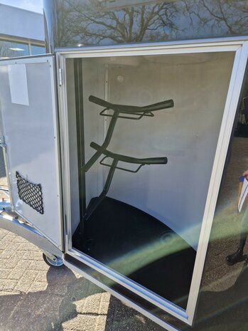Cheval Libert&eacute; Gold 3 Trailer Zadelkamer 2 Paards 