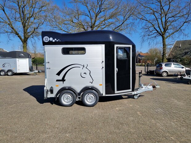Cheval Libert&eacute; Gold 3 Trailer Zadelkamer 2 Paards 