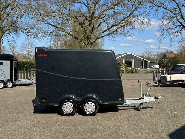 Rebel 3 Dalery Gesloten aanhangwagen 2000Kg