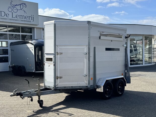 Titan Jelsum Veetrailer 2700Kg