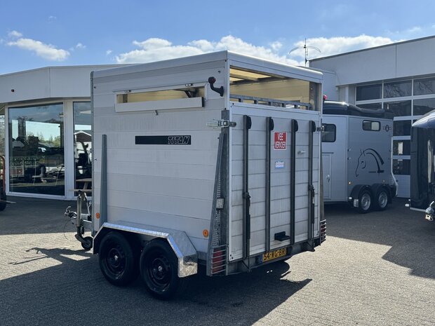 Titan Jelsum Veetrailer 2700Kg
