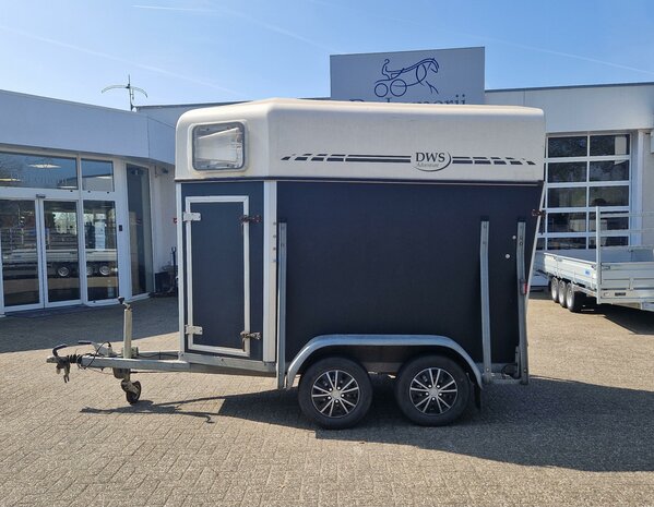 Hati 1,5 Paards Trailer 