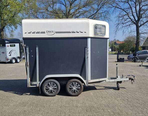 Hati 1,5 Paards Trailer 