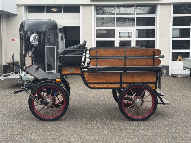 1/2Sp. Doorloopwagen Recreatiewagen Paard 042L