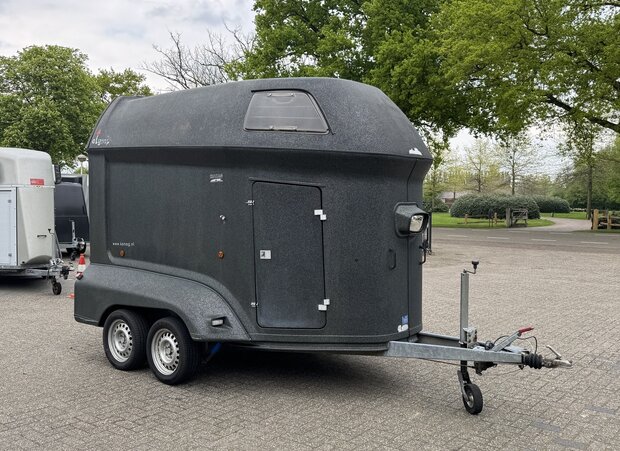 Sluis Olymp 2 Paards Polyester Trailer Zadelkamer