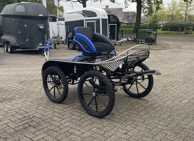 1Sp. Leica Marathonwagen Pony 23/21 Inch
