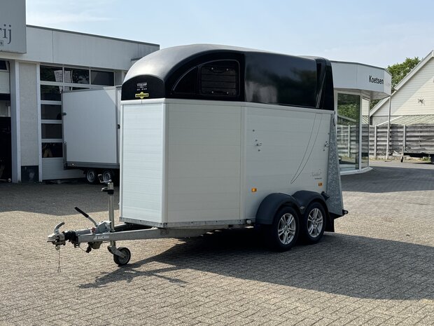 Humbaur Xanthos Trailer 2 Paards VERKOCHT