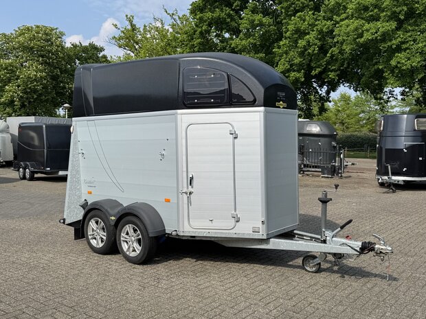 Humbaur Xanthos Trailer 2 Paards VERKOCHT