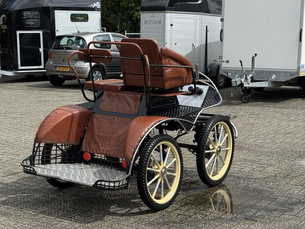 1Sp. Karo Marathonwagen 23/21Inch
