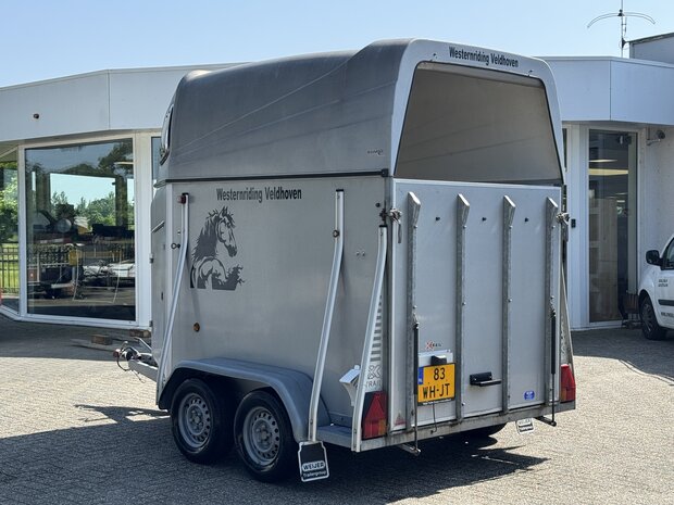 XX-Trail Trailer Polyester 2 Paards Zadelkamer