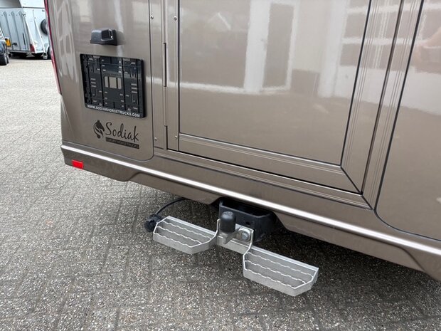 Nieuw! Sodiak Nubia Renault Master Hengstenuitvoering 