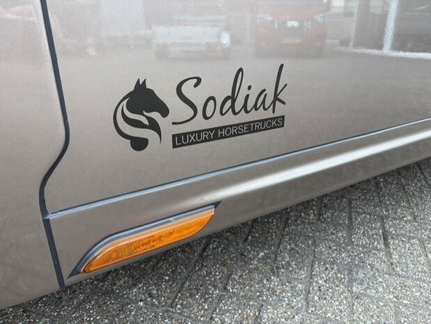 Nieuw! Sodiak Nubia Renault Master Hengstenuitvoering 