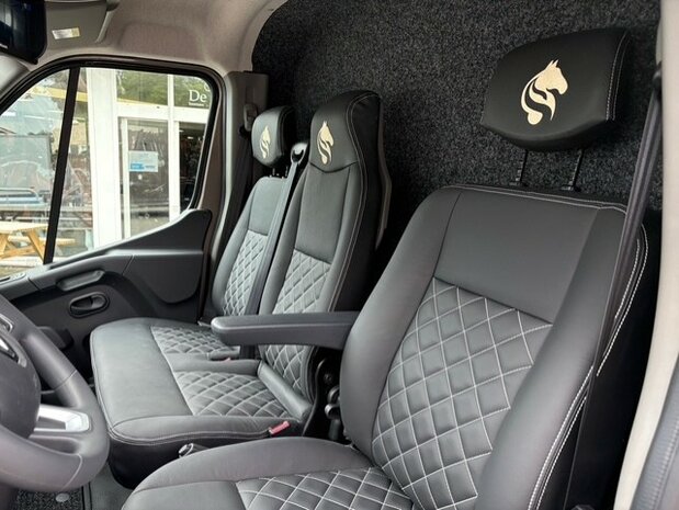 Nieuw! Sodiak Nubia Renault Master Hengstenuitvoering 