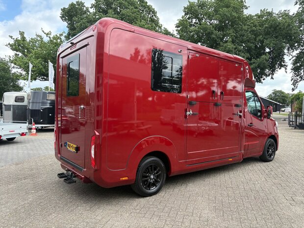 Sodiak STX Master Hengstenuitvoering Rood
