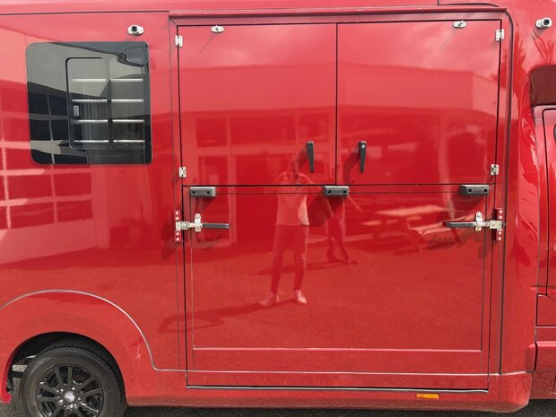 Sodiak STX Master Hengstenuitvoering Rood