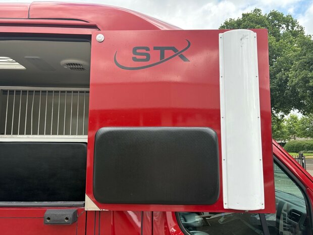Sodiak STX Master Hengstenuitvoering Rood