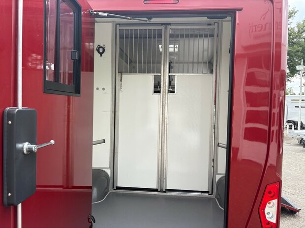 Sodiak STX Master Hengstenuitvoering Rood