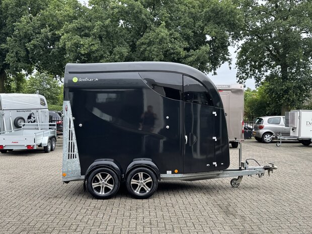 B&uuml;cker Careliner M 2 Paards