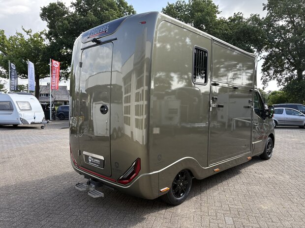 Nieuw! Sodiak Imagine Renault Master Hengstenuitvoering 