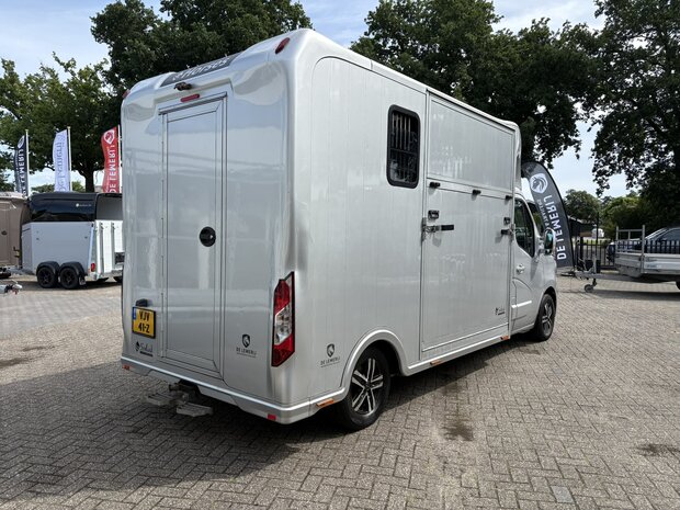 Sodiak Nubia Renault Master Alu Hengstenuitvoering 
