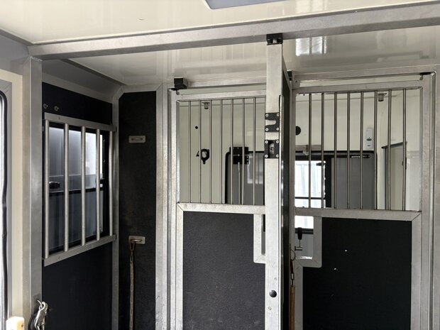 Renault Master STX Hengstenuitvoering Automaat  