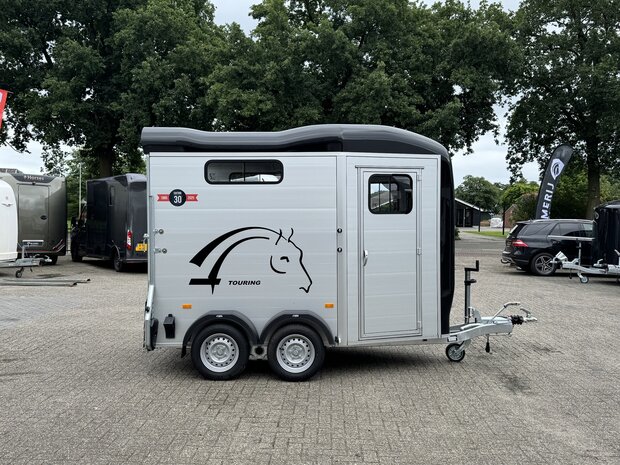 Cheval Libert&eacute; Touring Jumping Zadelkamer 2 Paards