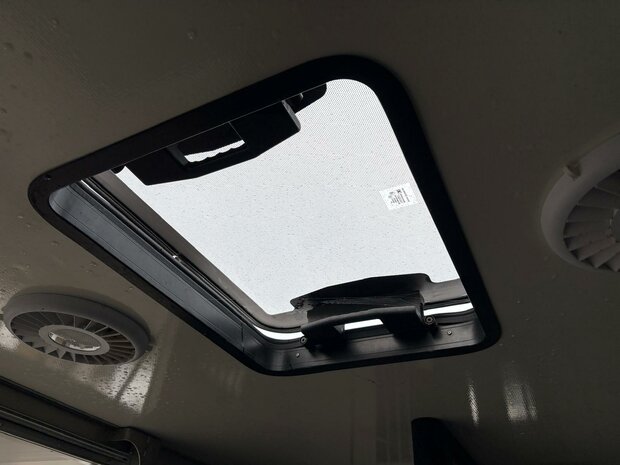 Renault Master Roelofsen Parados Sport Hengstenuitvoering 