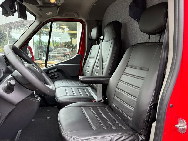 Renault Master Roelofsen Parados Sport Hengstenuitvoering 