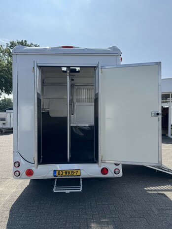 Steinsberger Anka Paardentrailer Hengstenuitvoering 