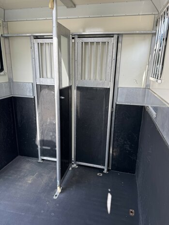 Steinsberger Anka Paardentrailer Hengstenuitvoering 