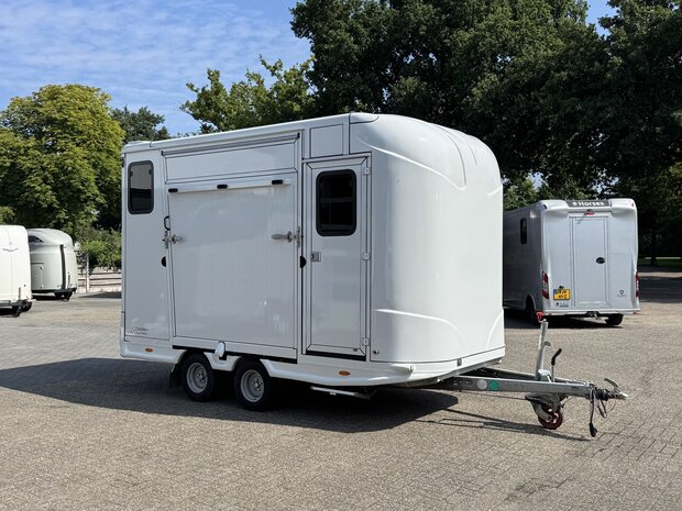 Steinsberger Anka Paardentrailer Hengstenuitvoering 