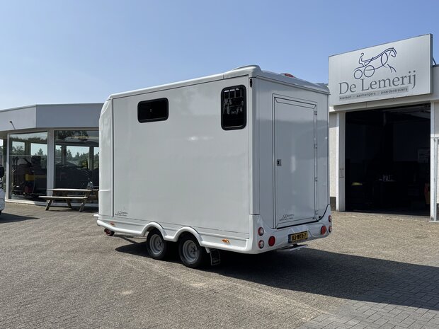 Steinsberger Anka Paardentrailer Hengstenuitvoering 