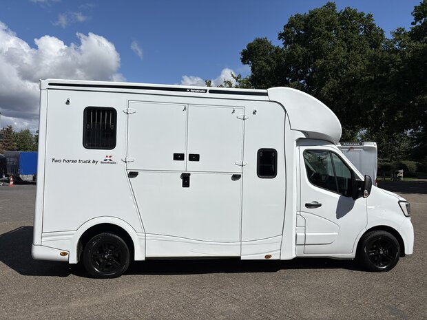 Renault Master JK Hengstenuitvoering Dubbele Cabine 