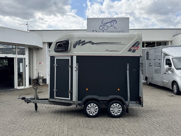 Henra Amazone 2 Paards Trailer 1800Kg 