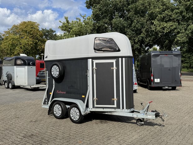 Hotra Salinero 1,5 Paards Trailer 1300Kg 