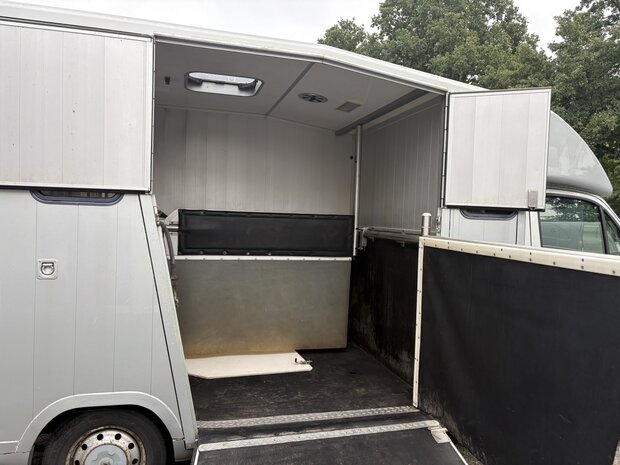 Renault Master Automaat Dubbele Cabine 5-zits Roelofsen Alu