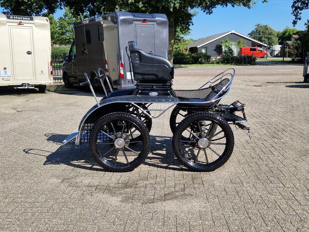 1/2Sp. Excellent Marathonwagen 23Inch