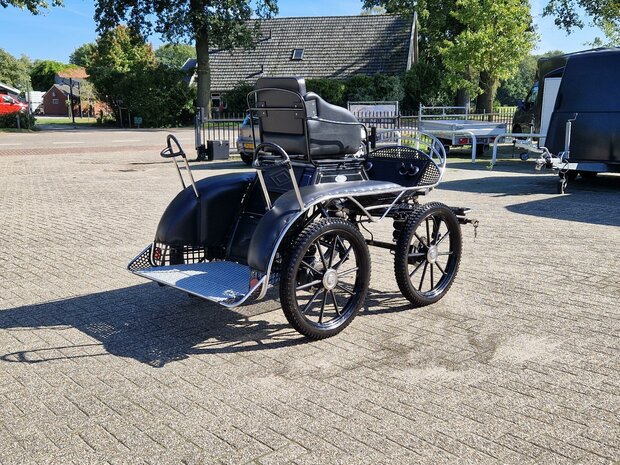 1/2Sp. Excellent Marathonwagen 23Inch