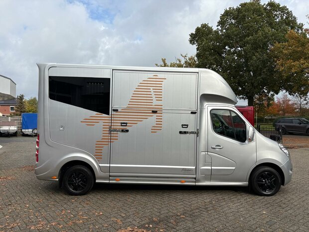Renault Master Roelofsen Parados Hengstenuitvoering Automaat 2019