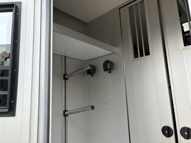 Renault Master Roelofsen Parados Hengstenuitvoering Automaat 2019