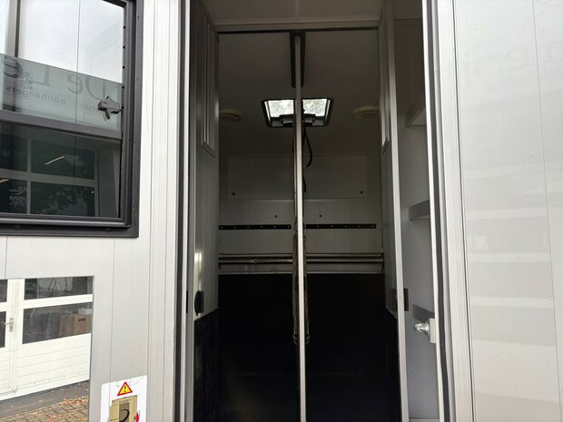 Renault Master Roelofsen Parados Hengstenuitvoering Automaat 2019